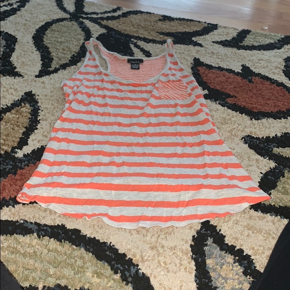•Casual Tank